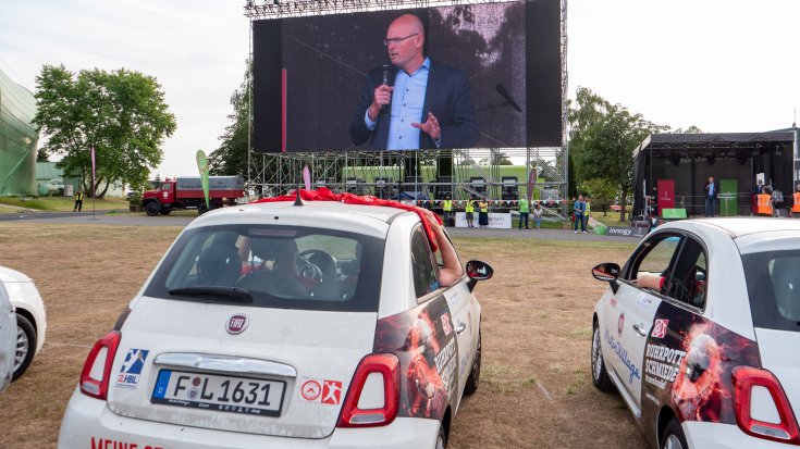 TUSEM feiert besondere Aufstiegsparty