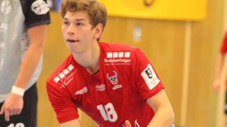 TUSEM verpflichtet Linksaußen Lukas Becher